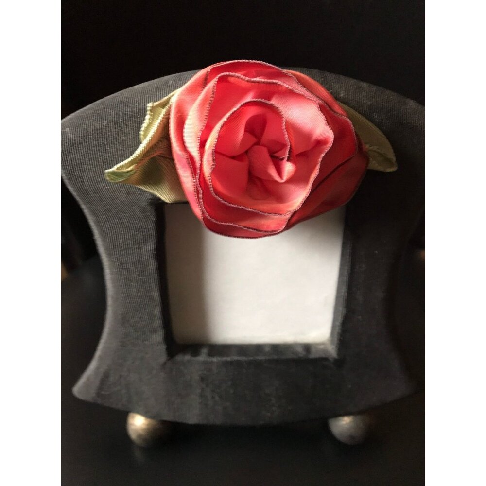 Vintage Black & Red Rose Green Leaves Picture Frame Brass Ball Feet NWOT Photo 3